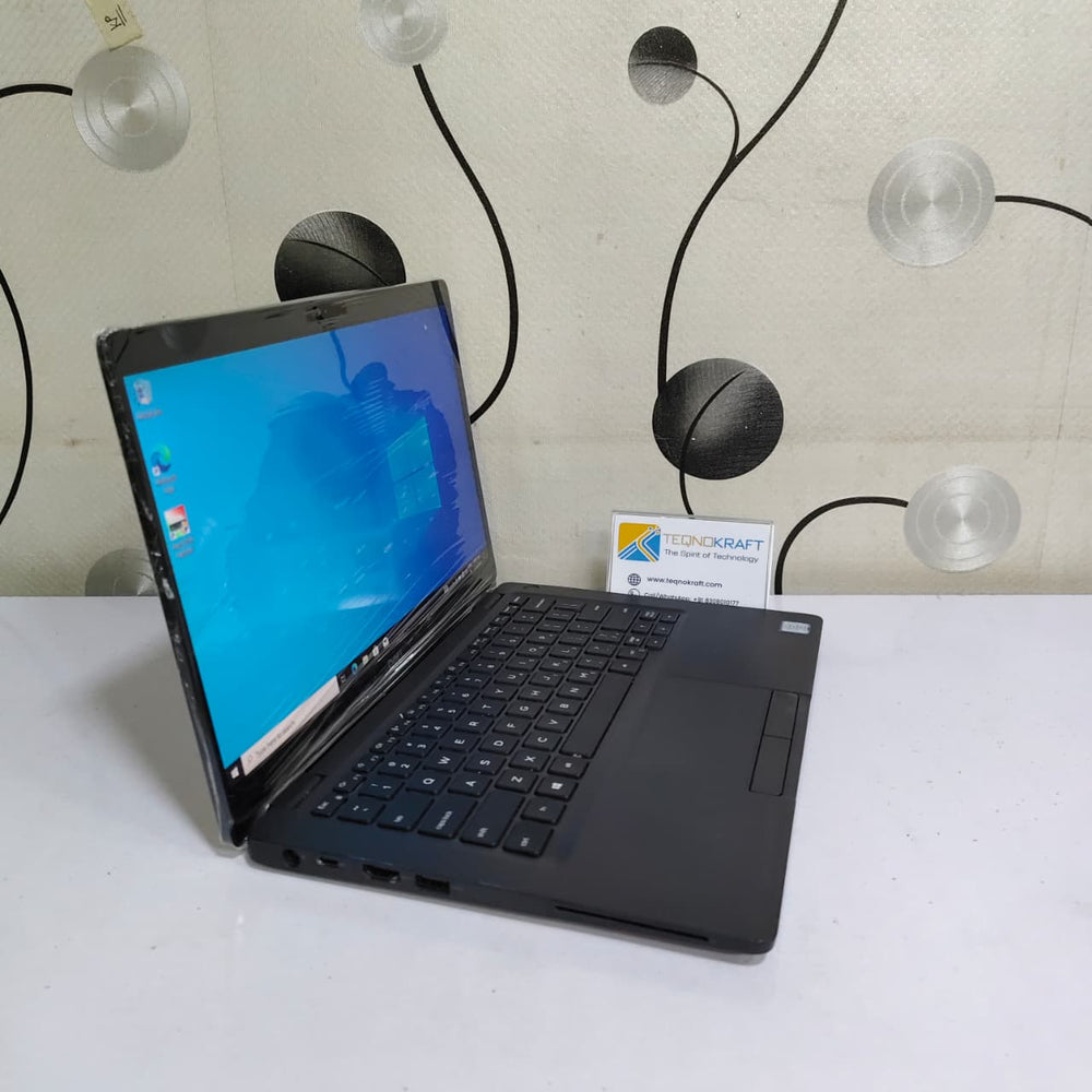 Dell Latitude 5300 (Core i5 8th GEN/ 13.3″ Touch/1 Year Warranty) Dell Latitude 5300 (Core i5 8th GEN/ 13.3″ Touch/1 Year Warranty)